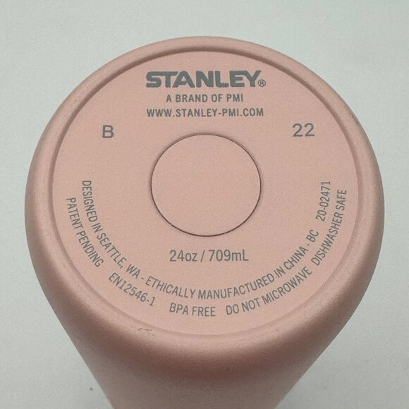 Stanley Grey/Pink Stainless Steel Quick-Flip Water Bottle - Picture 9 of 9